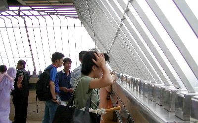 MONAS�̓W�]��