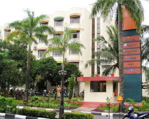 Harris resort Outside 1