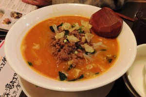 胡麻担々麺