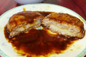 チーズインハンバーグ