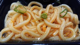 冷やし釜たまうどん（まぜまぜ後）｜なか卯 八王子店