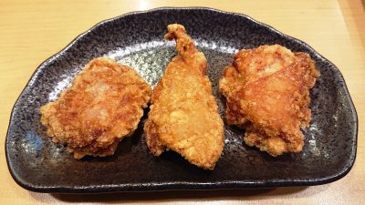 唐揚げ（もも3個）｜ガスト下平間店