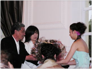 �V�w���炲���e�ɉԑ�